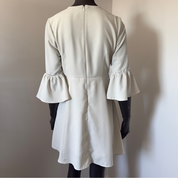 Van Heusen Cream Bell Sleeve Shift Dress Size M - Picture 5 of 10